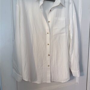 Classic White Button-Up women’s Shirt. Pay full rice you get free shipping.